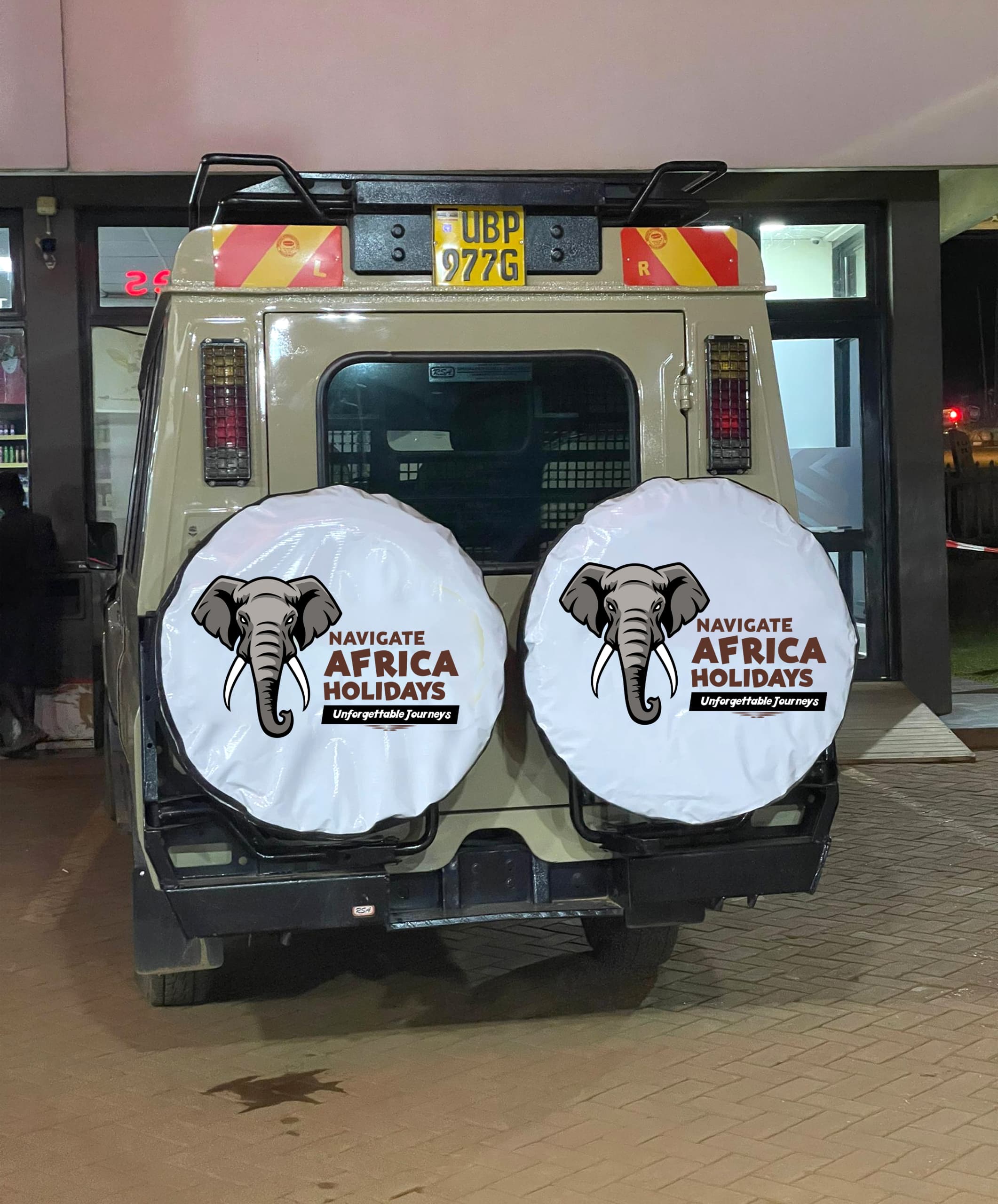 Safari Jeep